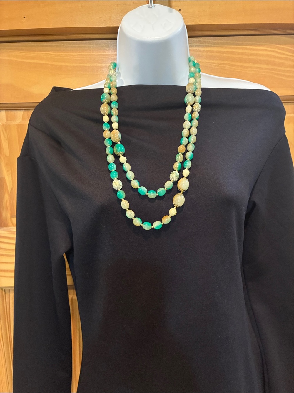 Vintage Green Off-White Mottled Beads/Earrings Set